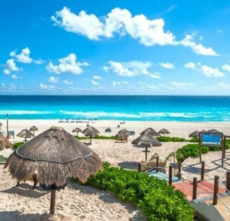 Depas Flamboyan Centro De Cancun D1 Exteriör bild